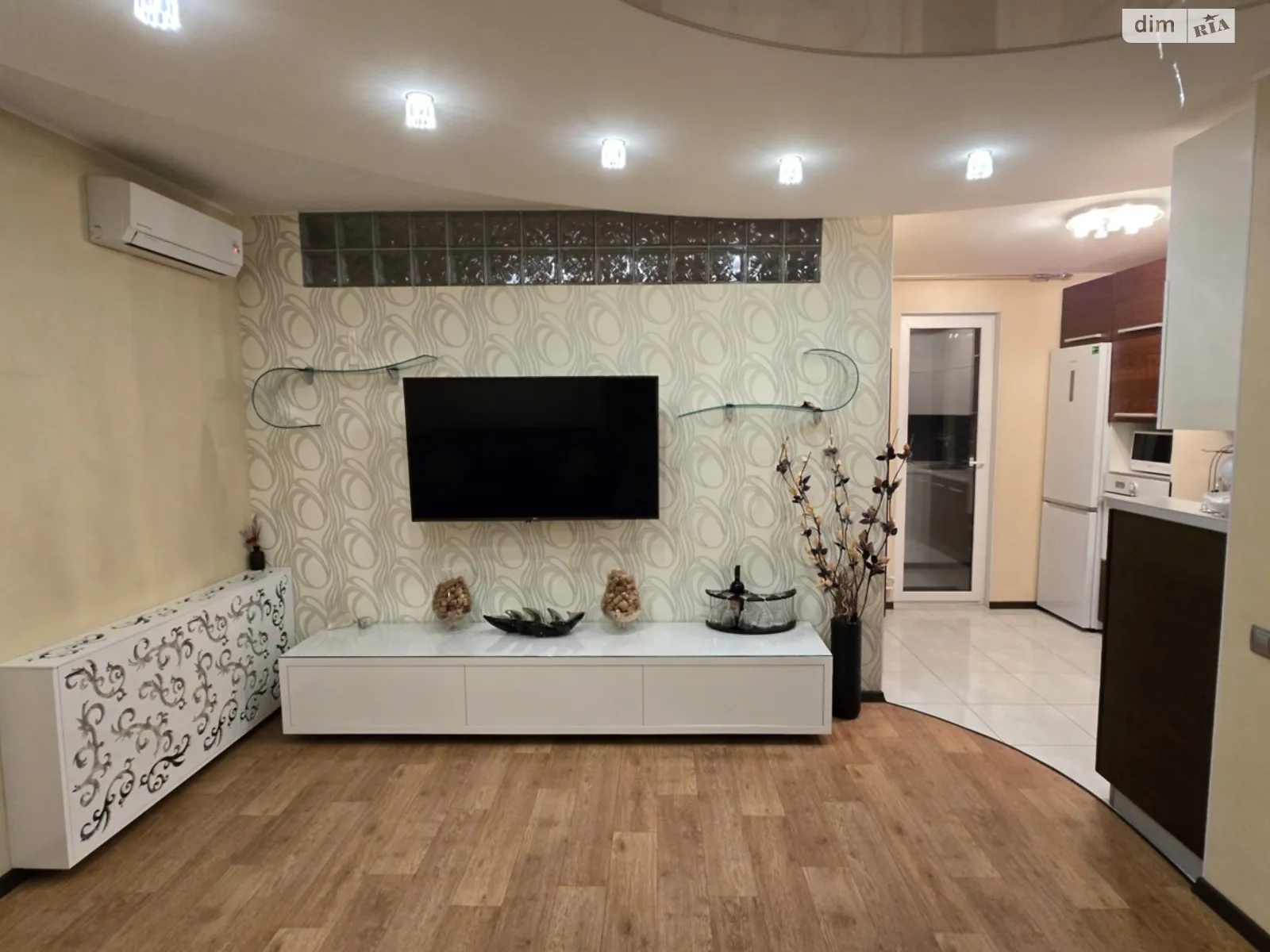 Здається в оренду 3-кімнатна квартира 70.4 кв. м у Харкові, вул. 92 бригади(Сергія Грицевця), 23 - фото 1