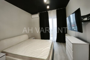 Продаж квартири, Ужгород, р‑н. Садовий, Загорська вулиця, буд. 188