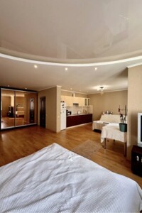 Долгосрочная аренда квартиры, Киев, р‑н. Солдатская Слободка, ст.м. Лукьяновская, Златоустовская улица, дом 55