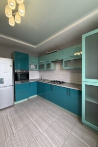 Продажа квартиры, Ивано-Франковск, р‑н. Софіївка, Ивасюка улица, дом 10, кв. 92