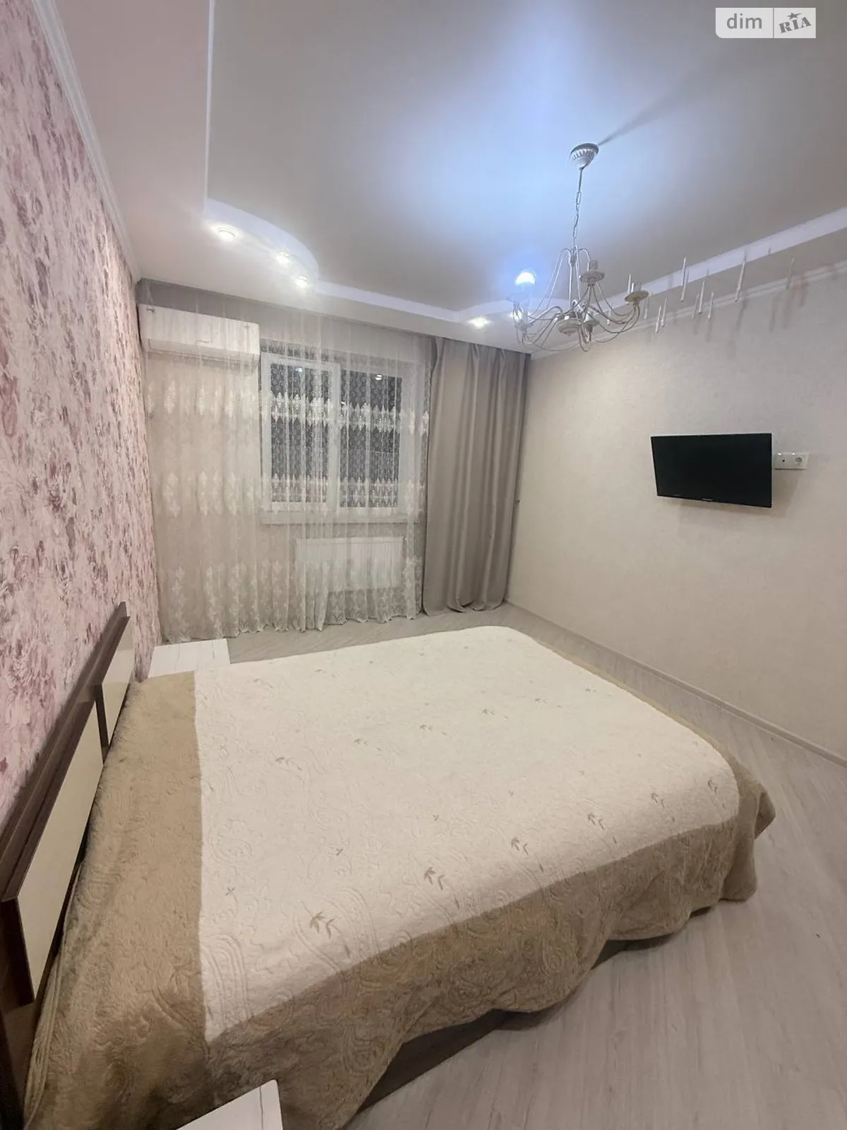 Сдается в аренду 2-комнатная квартира 75 кв. м в Виннице, ул. Зодчих - фото 1