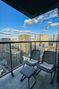 Довгострокова оренда квартири, Київ, р‑н. Саперне Поле, ст.м. Палац Україна, Маккейна Джона вулиця, буд. 1Б