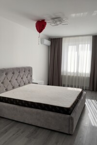 Продажа квартиры, Винницкая, Агрономичное, Центральная (Мичурина) улица