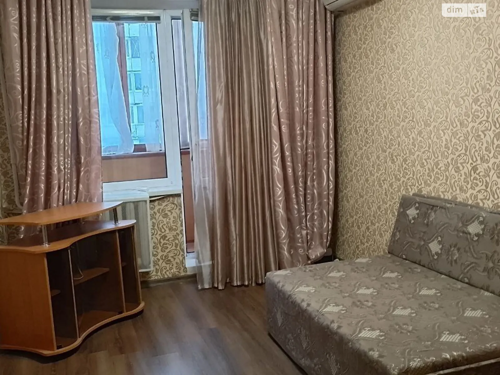 Продається 1-кімнатна квартира 32 кв. м у Києві, вул. Рональда Рейгана(Теодора Драйзера), 11А - фото 1