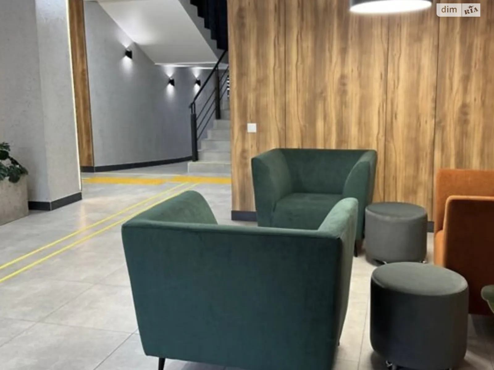 Продается 2-комнатная квартира 71 кв. м в Хмельницком, ул. Тернопольская, 13/6А - фото 1