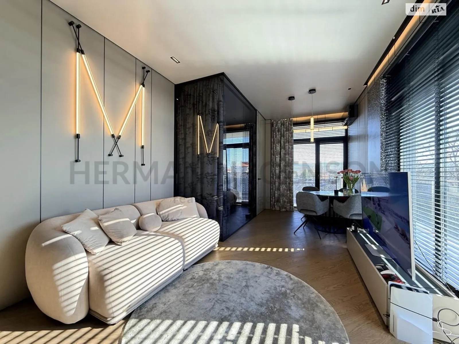 Продається 1-кімнатна квартира 46 кв. м у Ужгороді, цена: 119000 $ - фото 1