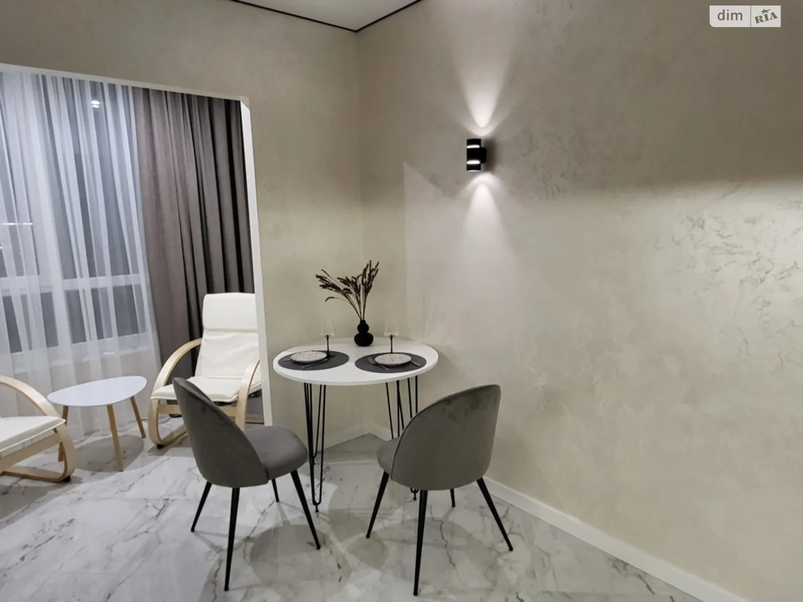 Продается 1-комнатная квартира 47 кв. м в Виннице, ул. 600-летия, 3 - фото 1