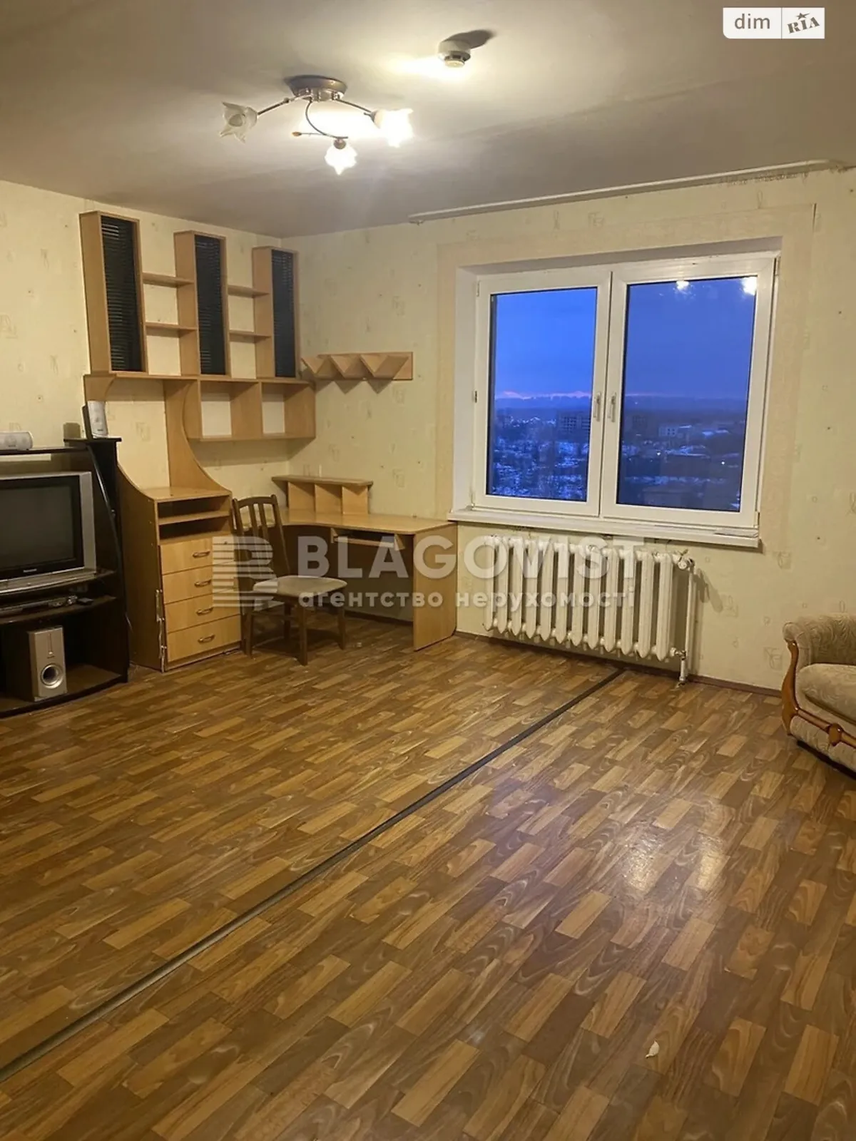 Продається 3-кімнатна квартира 99.8 кв. м у Києві, вул. Милославська, 12А - фото 1