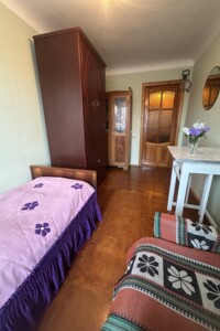 Довгострокова оренда квартири, Рівне, р‑н. Центр, Полуботка Гетьмана вулиця