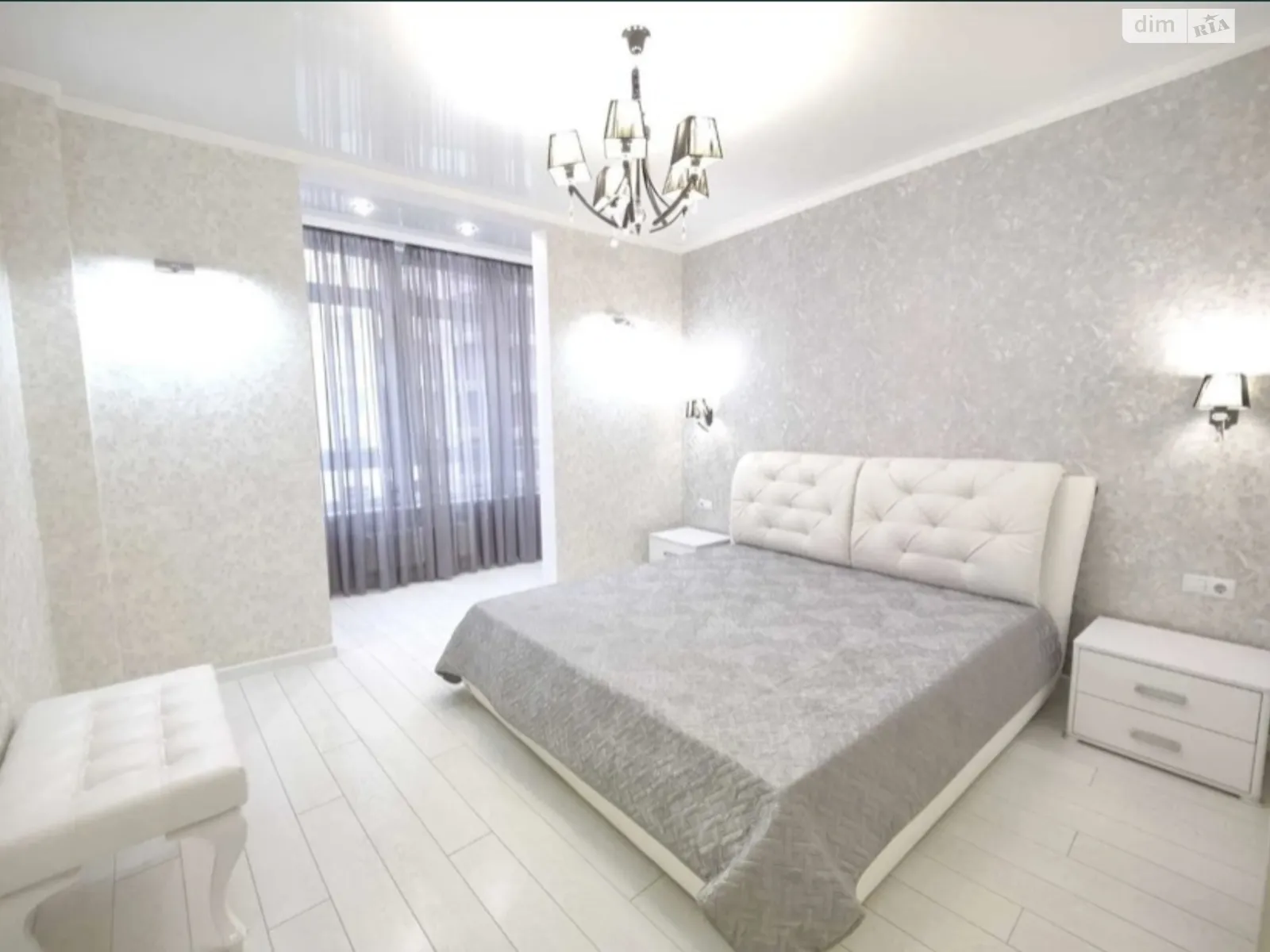 Здається в оренду 1-кімнатна квартира 45 кв. м у Одесі, вул. Генуезька, 3Б - фото 1