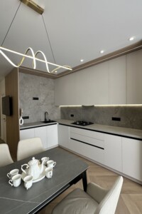 Продажа квартиры, Ивано-Франковск, р‑н. Центр, Высочана Семена улица, дом 18 корпус 17