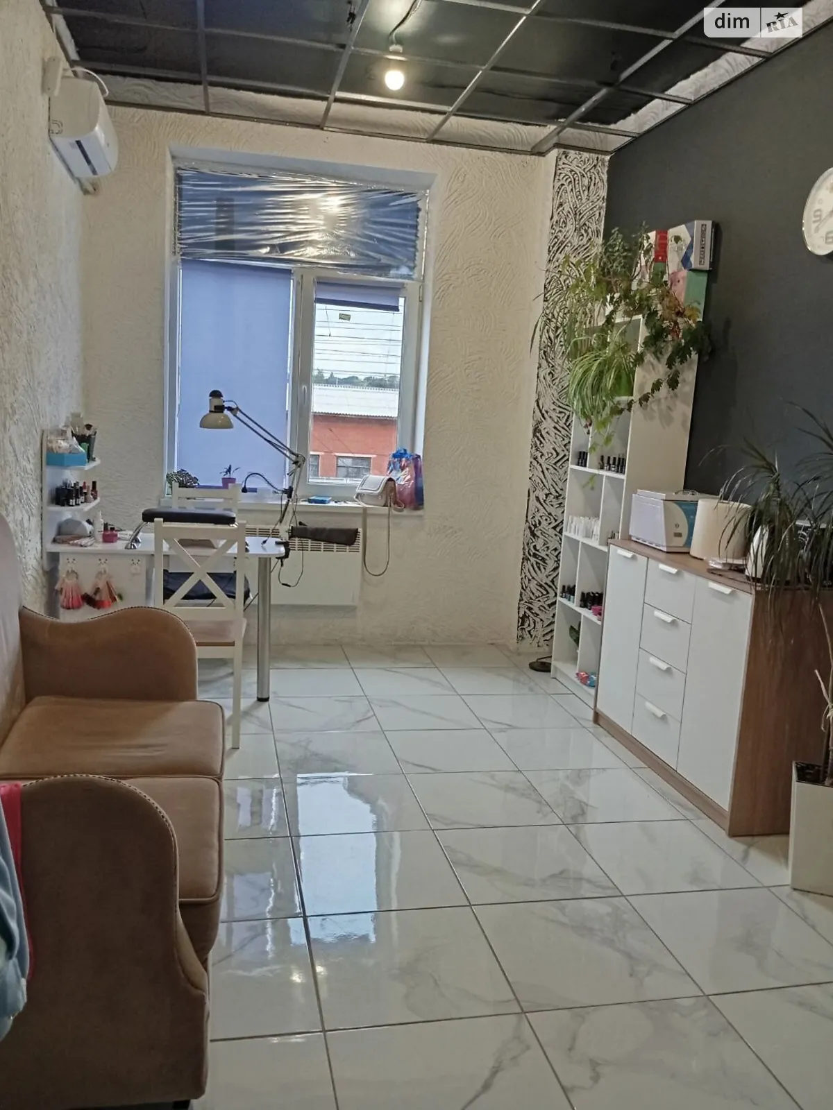 Сдается в аренду офис 14 кв. м в бизнес-центре, цена: 4500 грн - фото 1