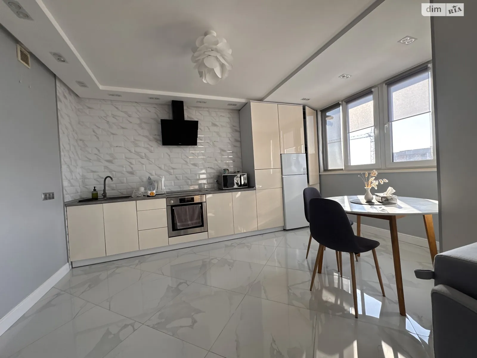 1-комнатная квартира 40 кв. м в Тернополе, просп. Бандеры Степана - фото 1