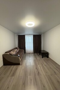 Продаж квартири, Івано-Франківська, Микитинці (Івано-Франківськ), Петра Маланюка (Декабристів) вулиця