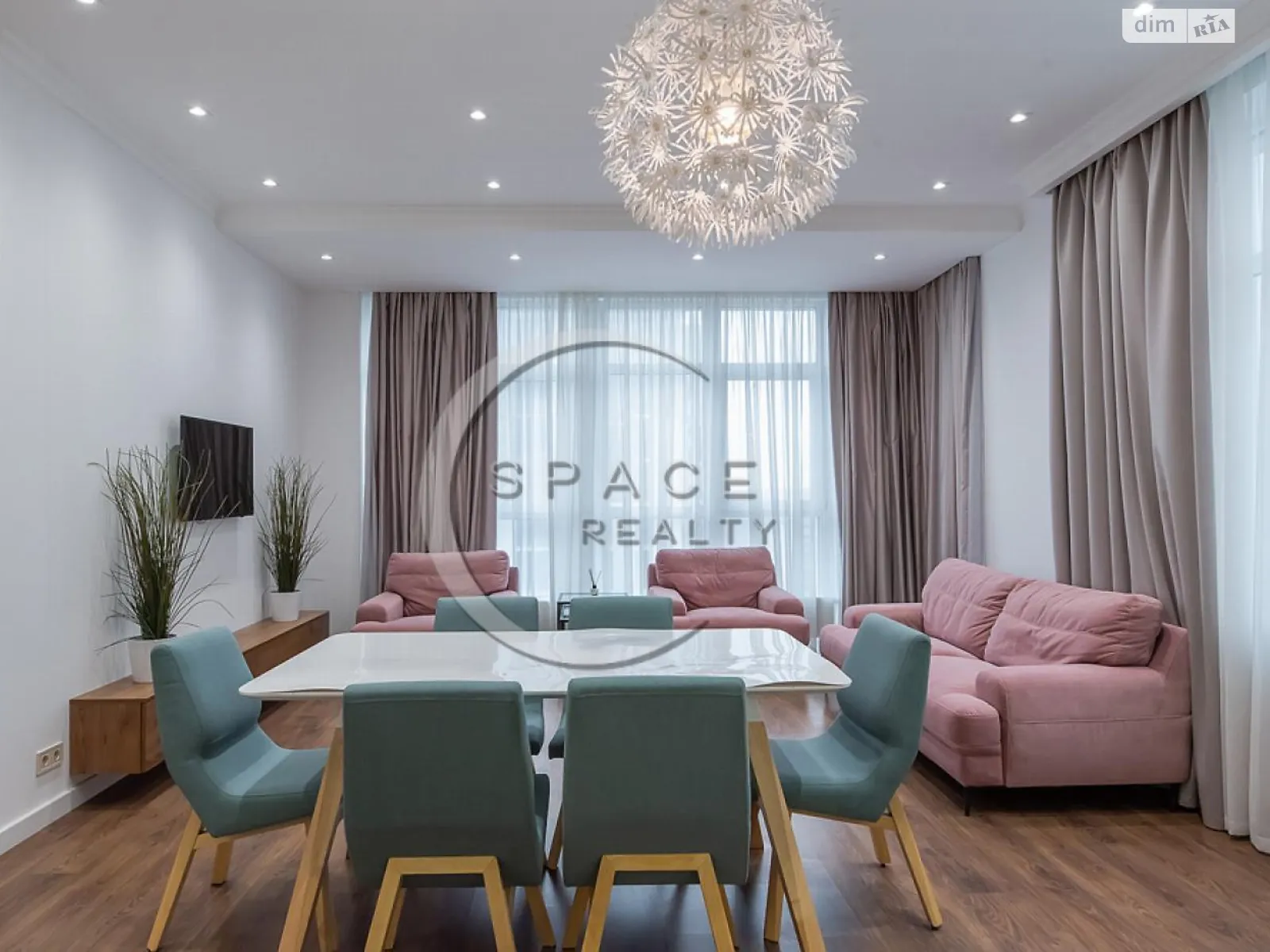 Сдается в аренду 2-комнатная квартира 100 кв. м в Киеве, ул. Андрея Верхогляда(Драгомирова), 15 - фото 1