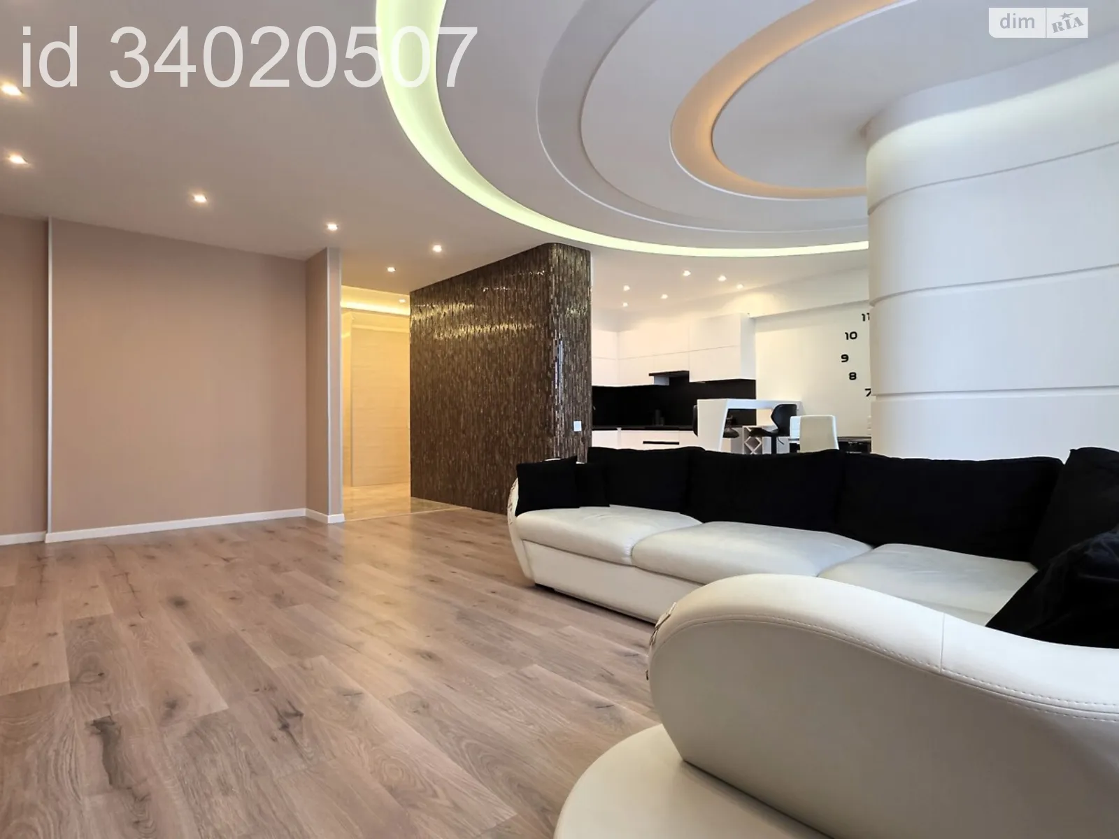 Продается 3-комнатная квартира 119.8 кв. м в Киеве, ул. Автозаводская, 29А - фото 1