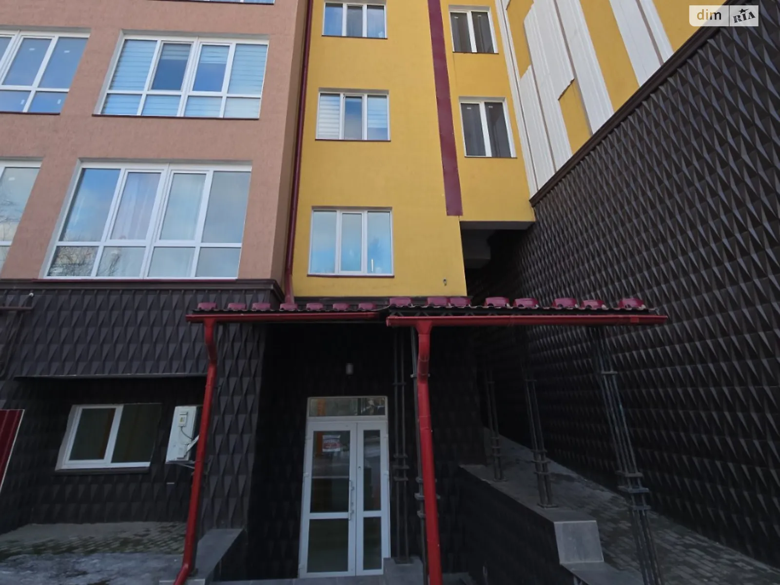 Сдается в аренду помещения свободного назначения 230 кв. м в 10-этажном здании, цена: 1450 $ - фото 1