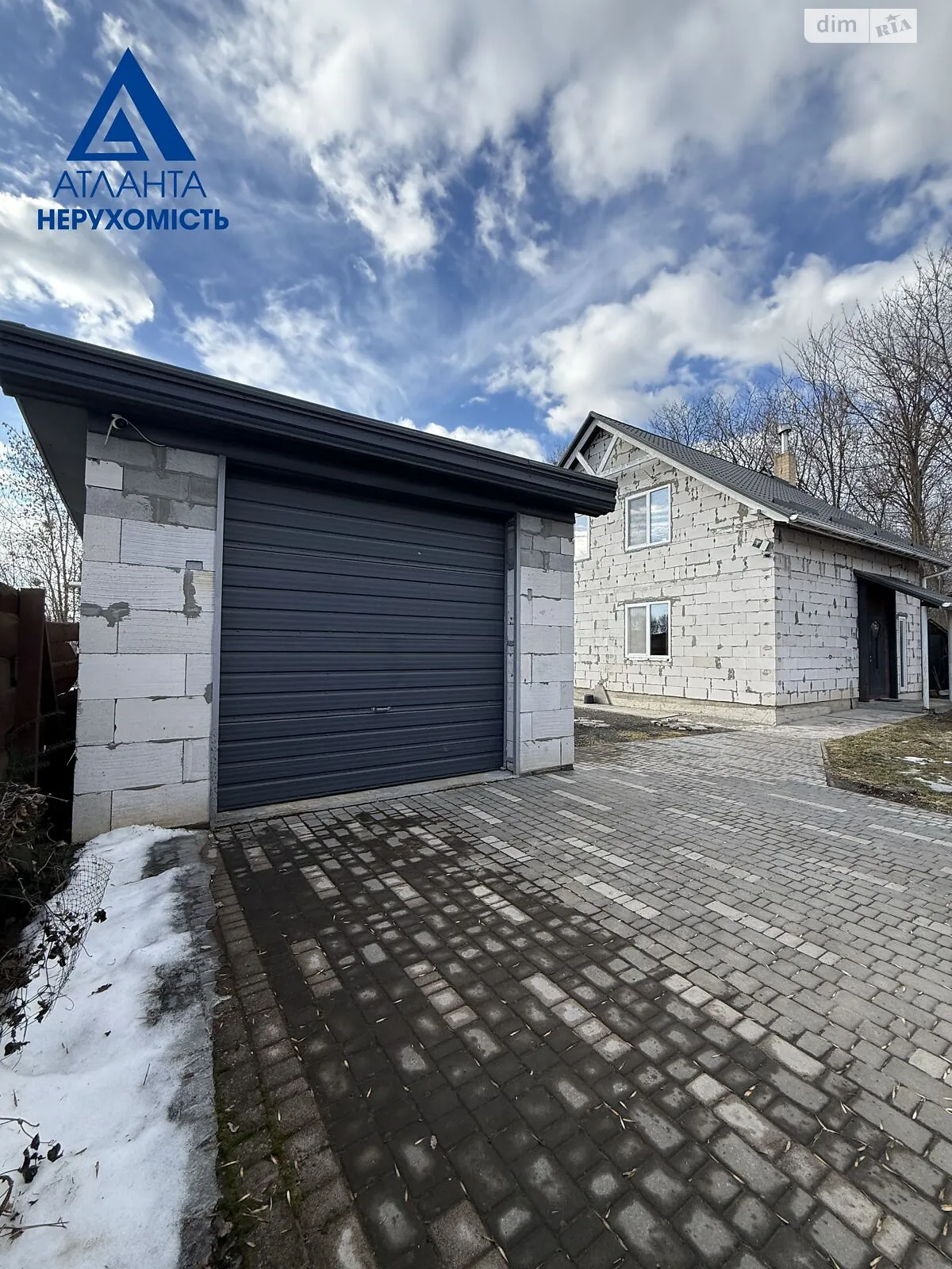 Продается дом на 2 этажа 118.3 кв. м с камином, цена: 95000 $ - фото 1