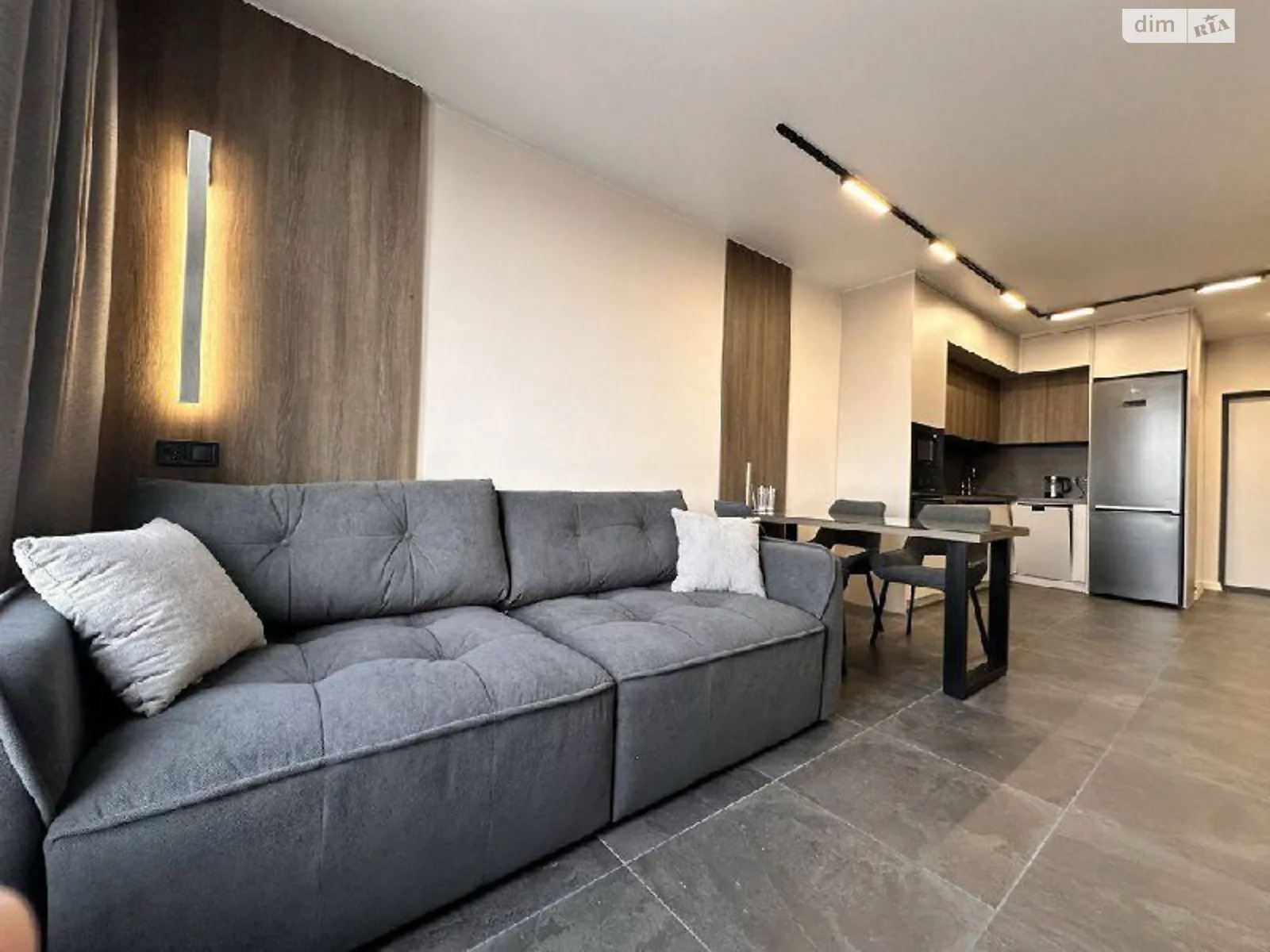 Сдается в аренду 2-комнатная квартира 49 кв. м в Днепре, ул. Космическая, 5 - фото 1