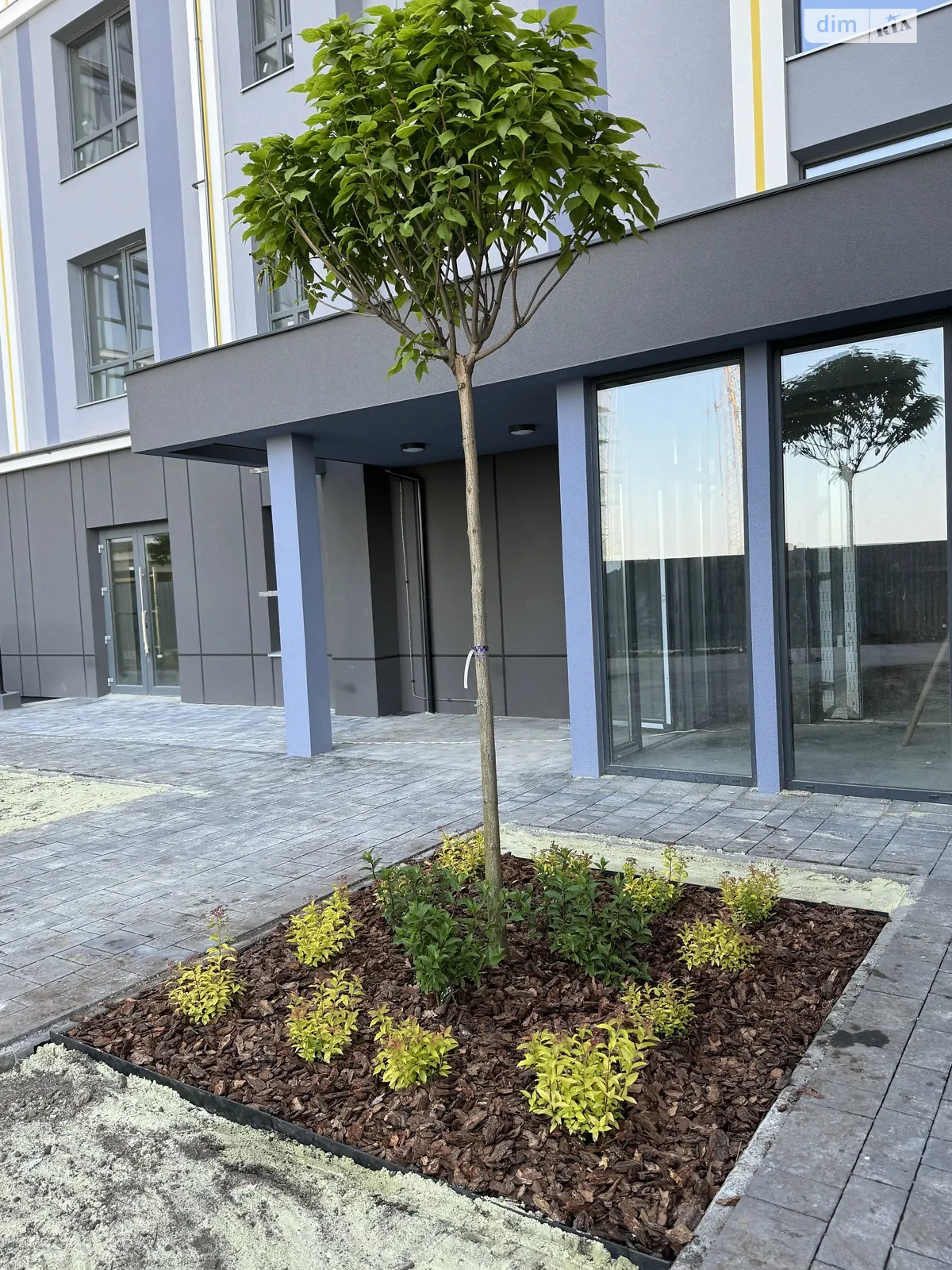 Продается 3-комнатная квартира 82 кв. м в Дрогобыче, ул. Шептицкого, 23 - фото 1