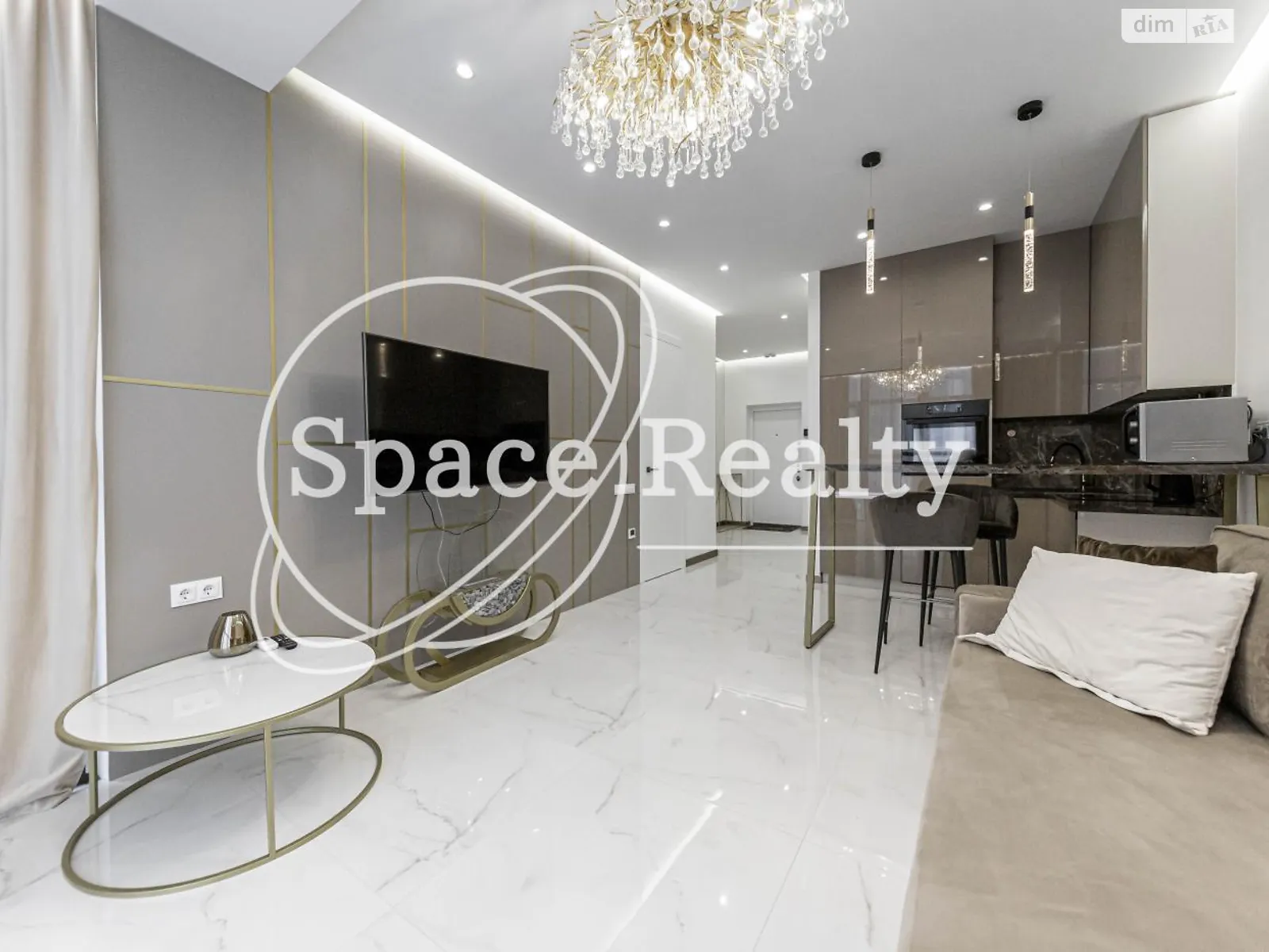 Сдается в аренду 1-комнатная квартира 55 кв. м в Киеве, ул. Андрея Верхогляда(Драгомирова), 15А - фото 1