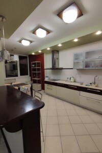 Продажа квартиры, Киев, р‑н. Левобережный Масив, ст.м. Левобережная, Никольско-Слободская улица, дом 2