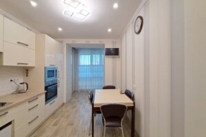 Продажа квартиры, Винница, р‑н. Военный городок, Антонова Олега улица, дом 13Б