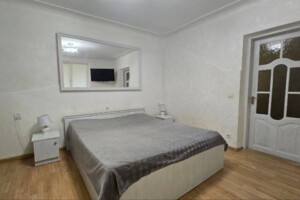 Продаж будинку, Чернівці, р‑н. Першотравневий, Головна вулиця, буд. 95А