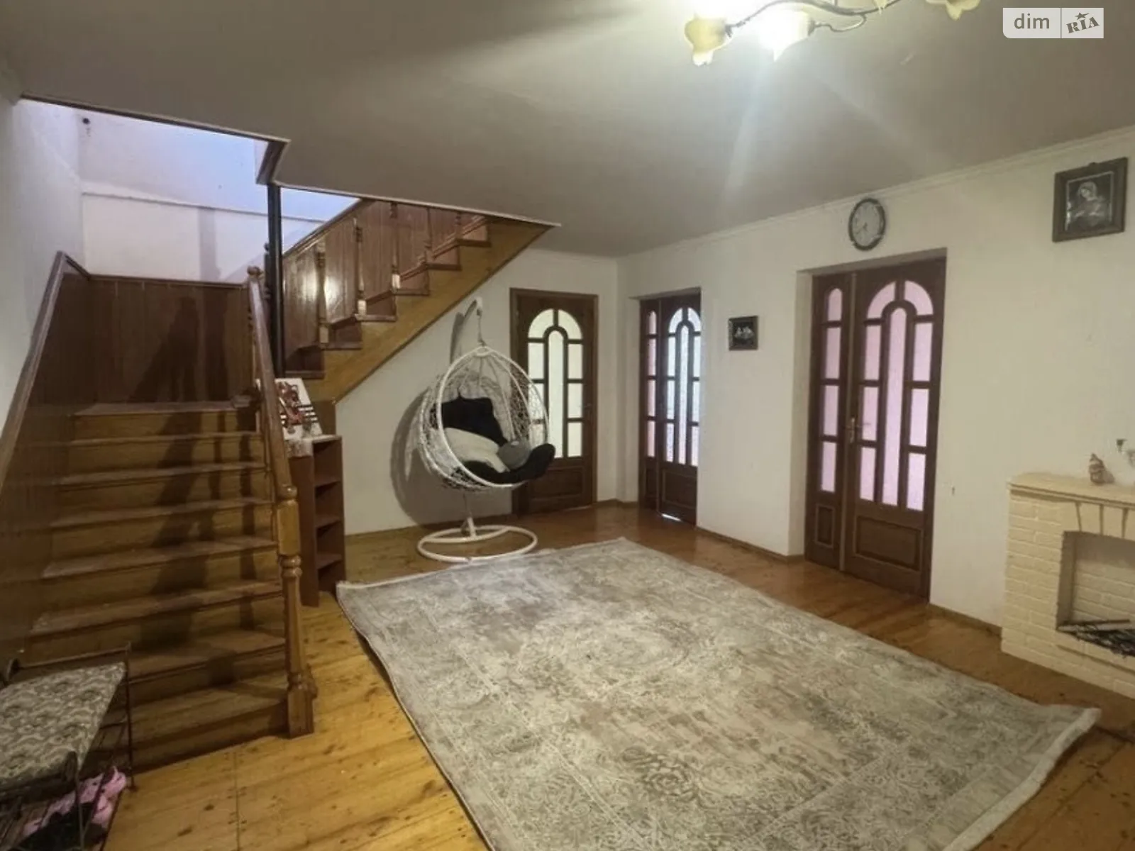 Продается дом на 2 этажа 212 кв. м с баней/сауной, цена: 85000 $ - фото 1