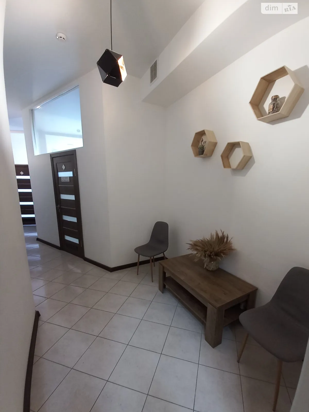 Сдается в аренду помещения свободного назначения 15 кв. м в 9-этажном здании, цена: 4000 грн - фото 1