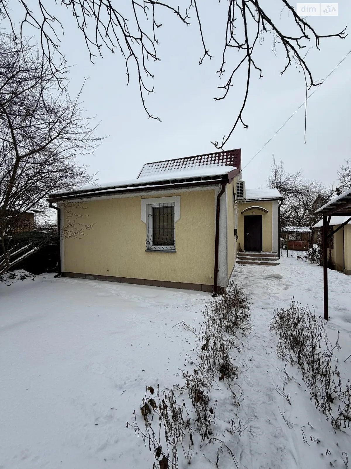 Продается дом на 2 этажа 60 кв. м с гаражом, цена: 60000 $ - фото 1