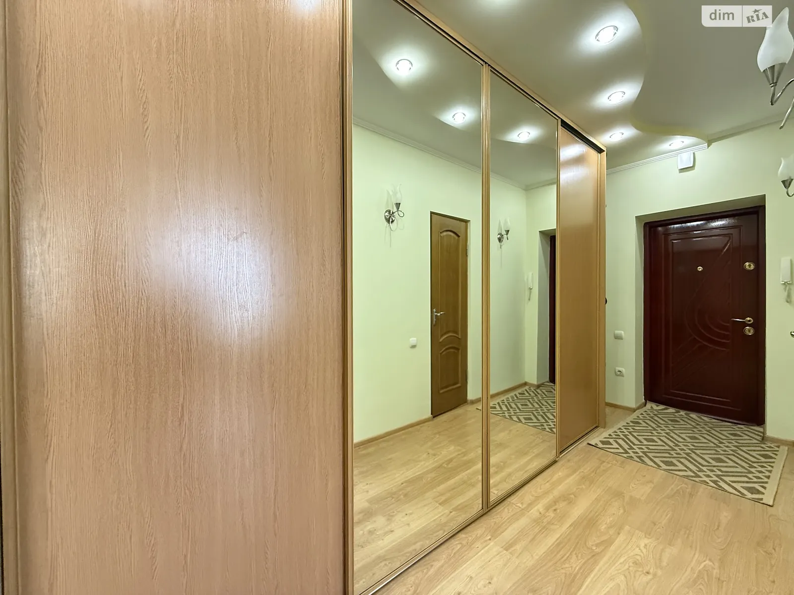 Сдается в аренду 1-комнатная квартира 46.6 кв. м в Хмельницком, ул. Панаса Мирного - фото 1