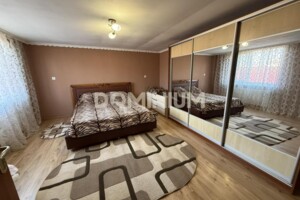 Долгосрочная аренда дома, Закарпатская, Виноградов, Мальовнича, дом 36