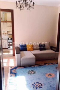 Продаж квартири, Київ, р‑н. Поділ, ст.м. Контрактова площа, Набережно-Хрещатицька вулиця, буд. 7