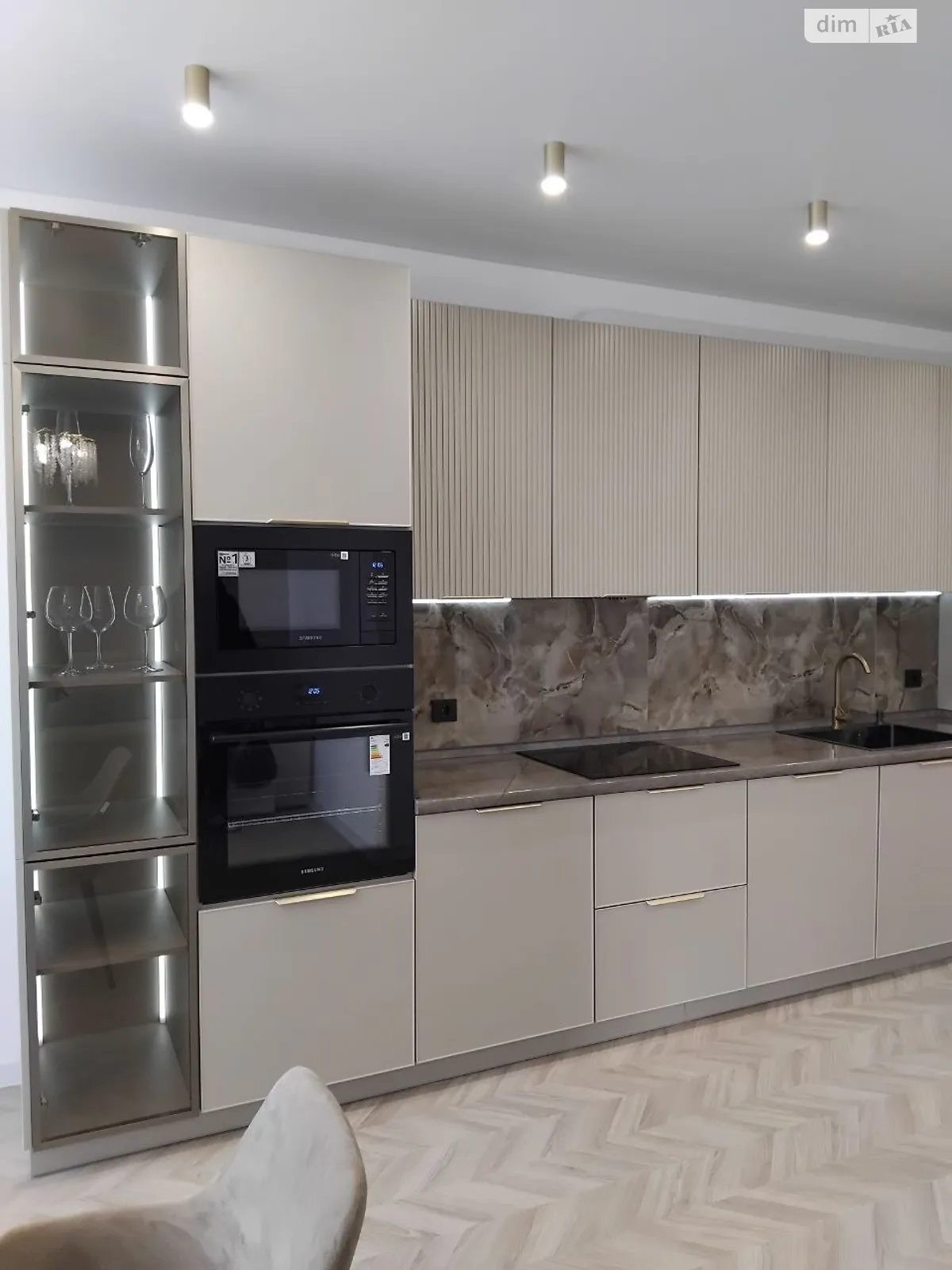 Сдается в аренду 2-комнатная квартира 67.8 кв. м в Виннице, пер. Кирпичный, 18 корпус 2 - фото 1