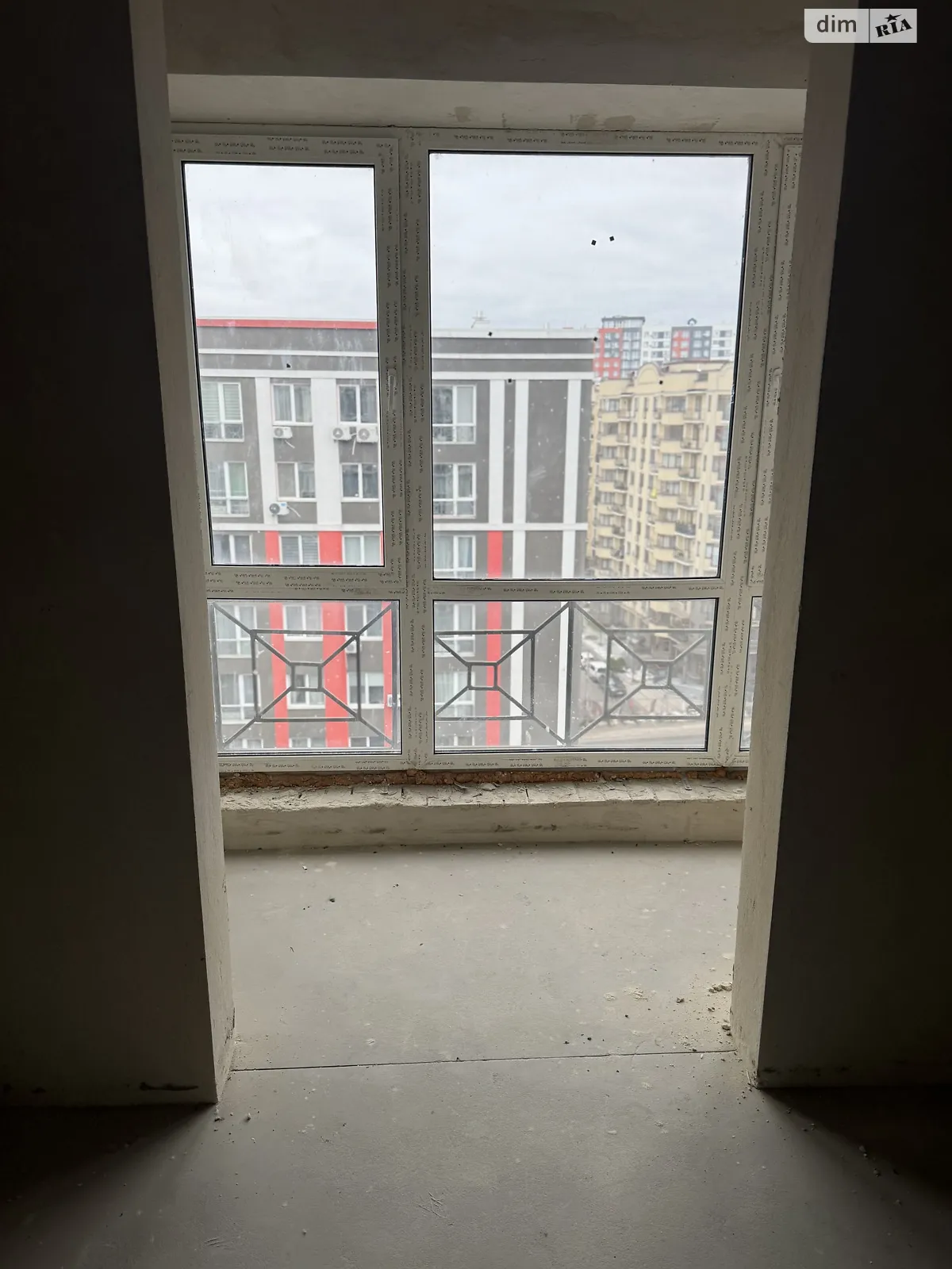 Продается 2-комнатная квартира 55 кв. м в Ирпене, ул. Григория Сковороды - фото 1