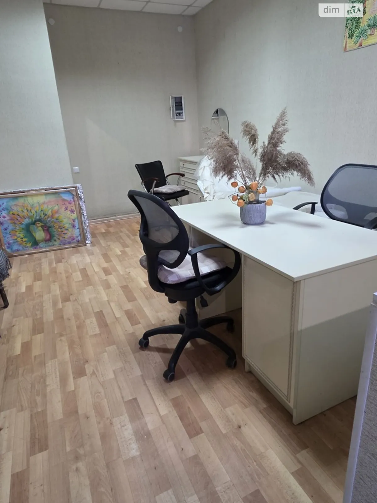 Сдается в аренду помещения свободного назначения 24 кв. м в 4-этажном здании, цена: 3000 грн - фото 1