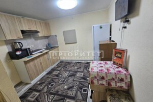 Продажа квартиры, Одесса, р‑н. Приморский, Разумовская (Орджоникидзе) улица