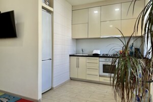 Довгострокова оренда квартири, Дніпро, р‑н. Центр, Володимира Великого князя вулиця, буд. 14