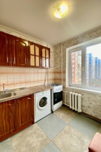 Довгострокова оренда квартири, Київ, р‑н. Лісовий Масив, ст.м. Чернігівська, Кіото вулиця, буд. 5