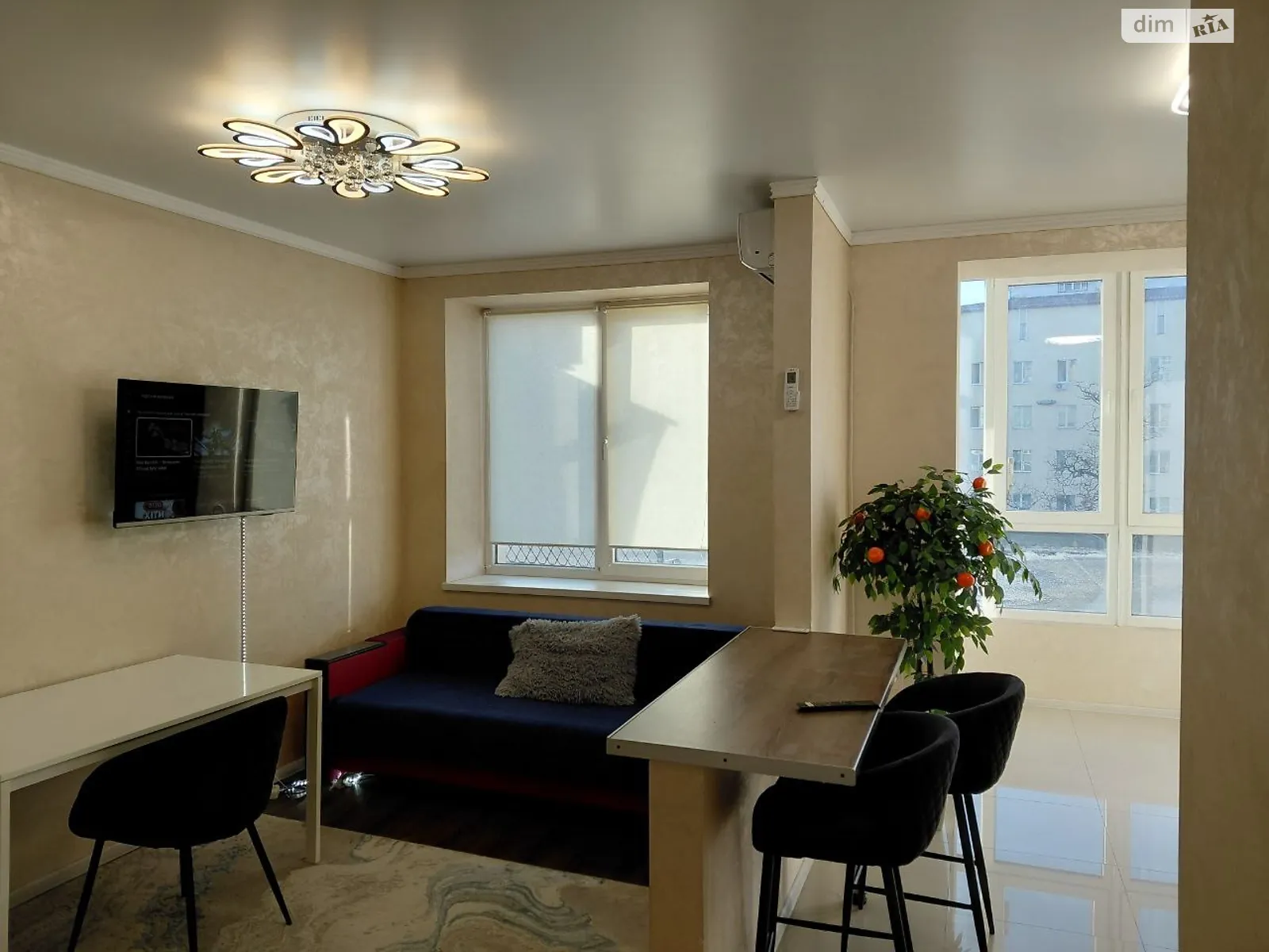 Сдается в аренду 2-комнатная квартира 55 кв. м в Хмельницком, ул. Гетмана Мазепы(Красовского Маршала), 33 - фото 1