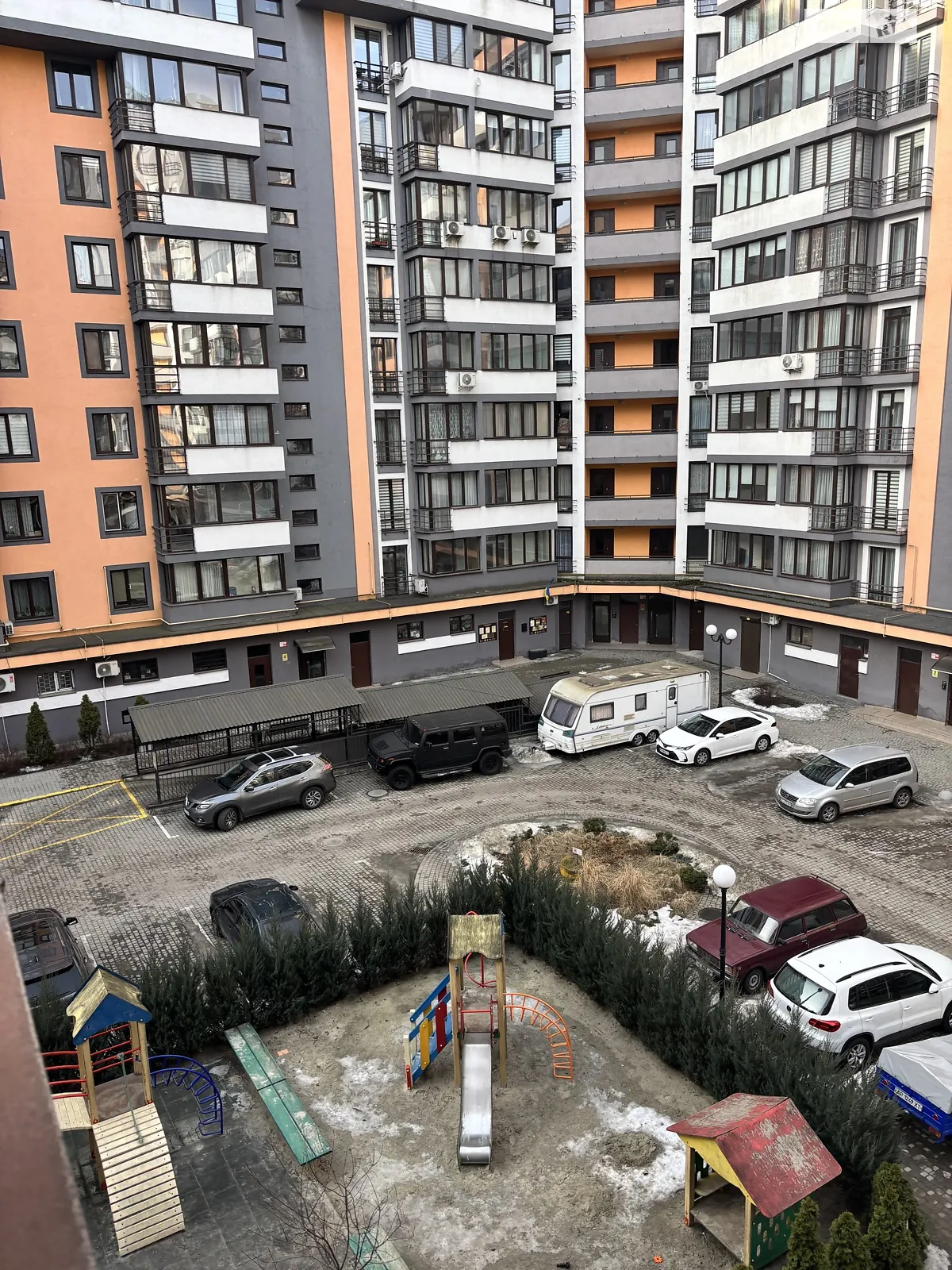 Продается 2-комнатная квартира 80 кв. м в Львове, ул. Стрыйская - фото 1