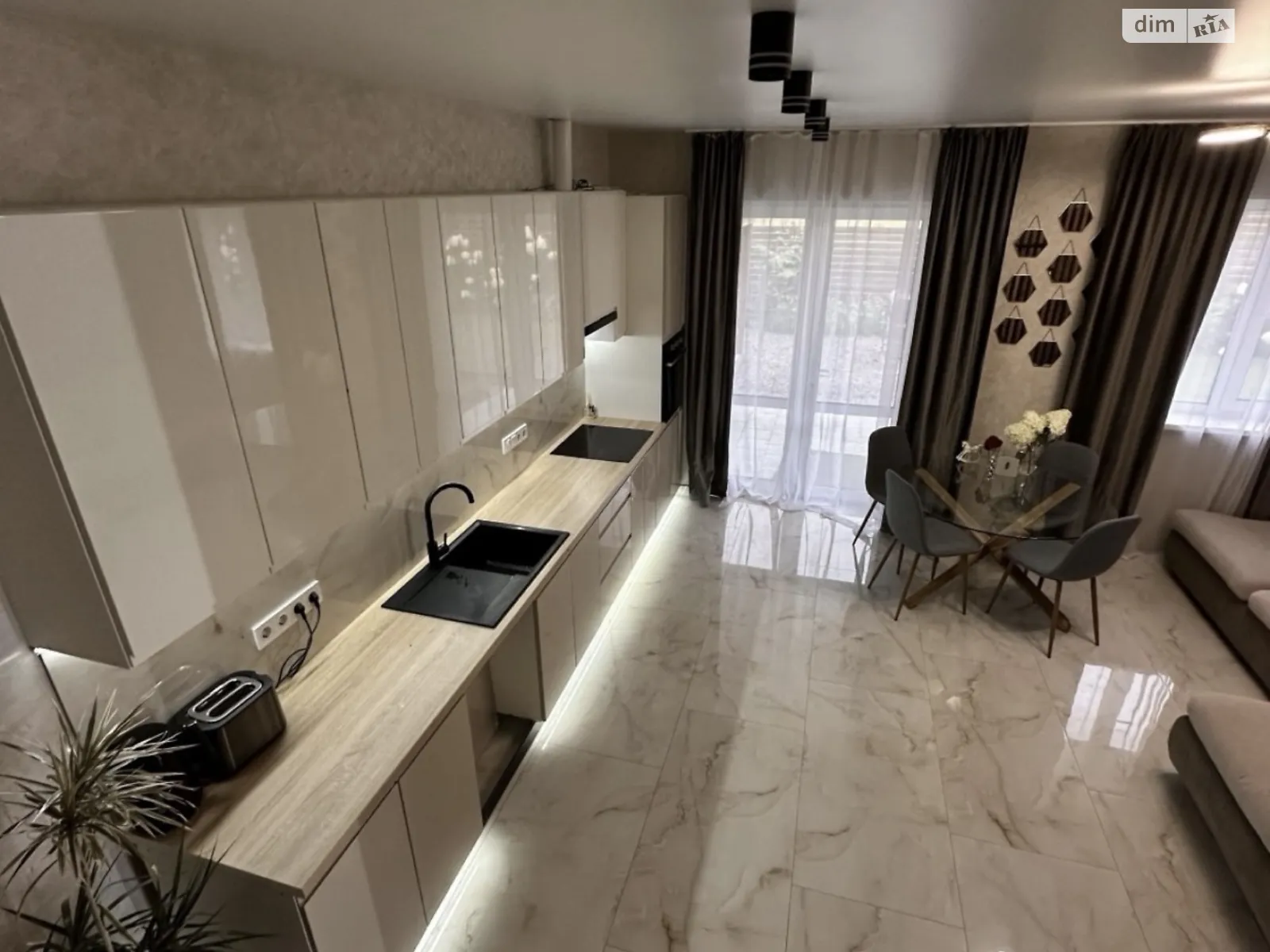 вулиця Чайка Белогородка, цена: 1100 $ - фото 1