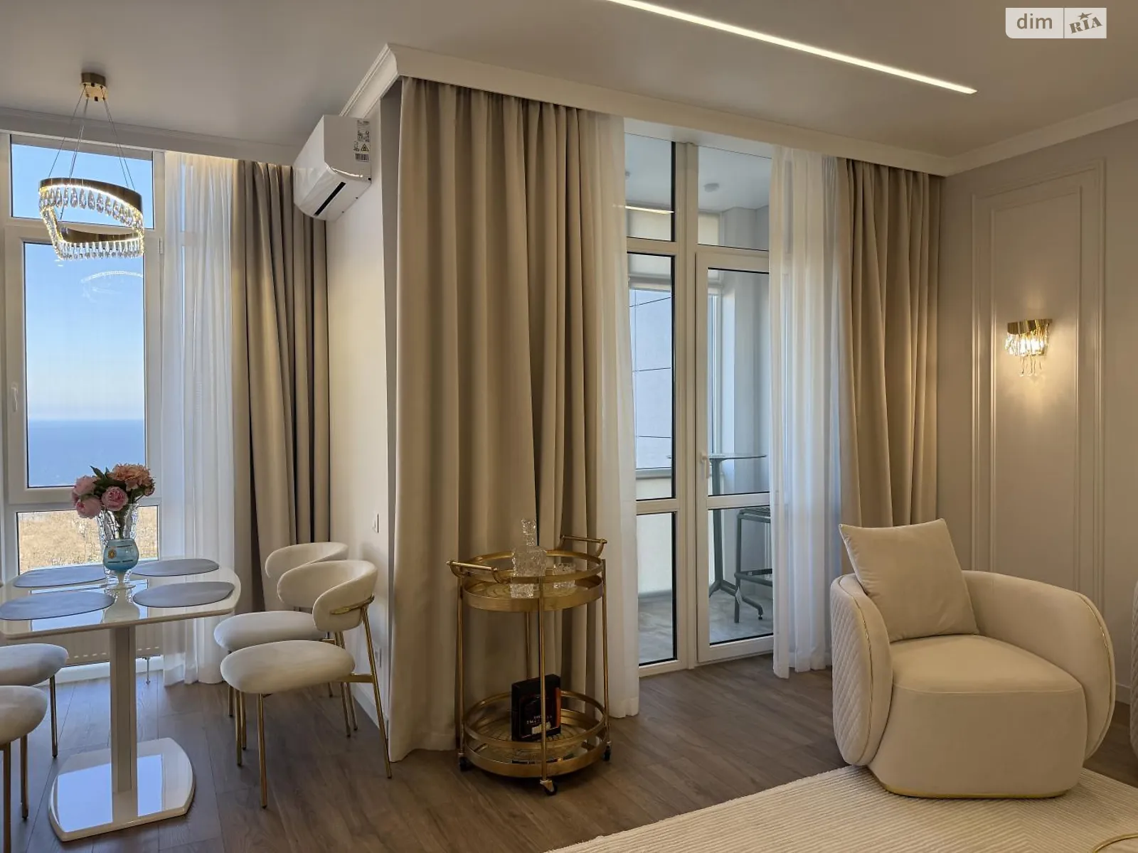 Сдается в аренду 1-комнатная квартира 80 кв. м в Одессе, просп. Шевченко, 29/1 - фото 1