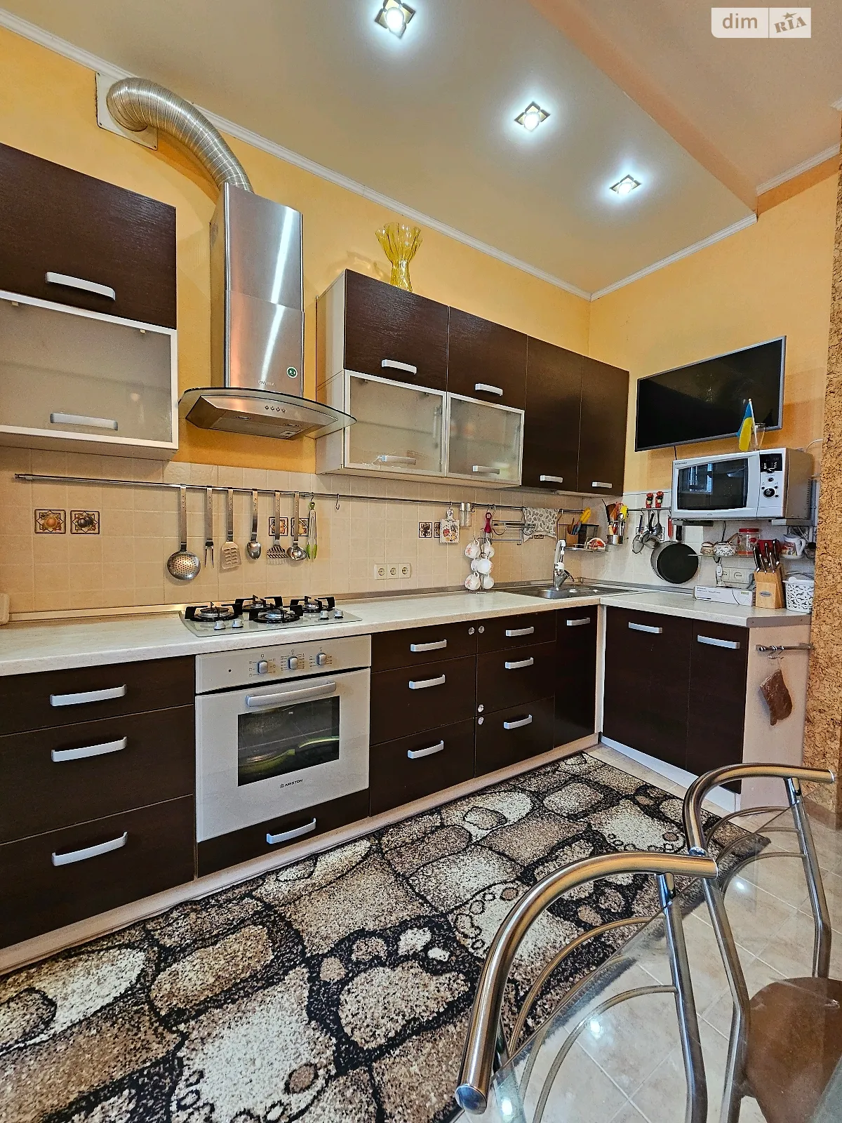 Здається в оренду 2-кімнатна квартира 68 кв. м у Харкові, вул. Нескорених(Героїв Праці), 32А - фото 1