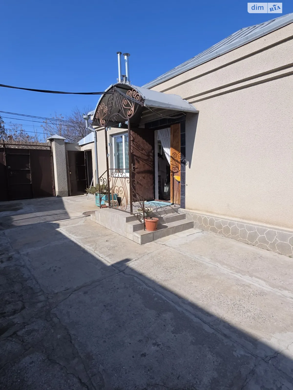 Продается дом на 2 этажа 224.2 кв. м с мансардой, цена: 150000 $ - фото 1