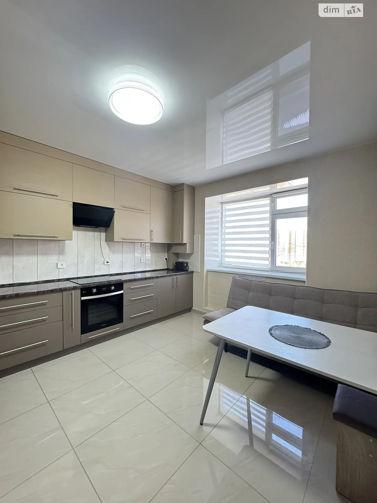 Сдается в аренду 1-комнатная квартира 47 кв. м в Хмельницком, ул. Гетьманская, 1 - фото 1