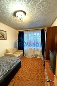 Продажа квартиры, Полтава, р‑н. Сады 2, Победоносцева Юрия бульвар, дом 4 корпус 1