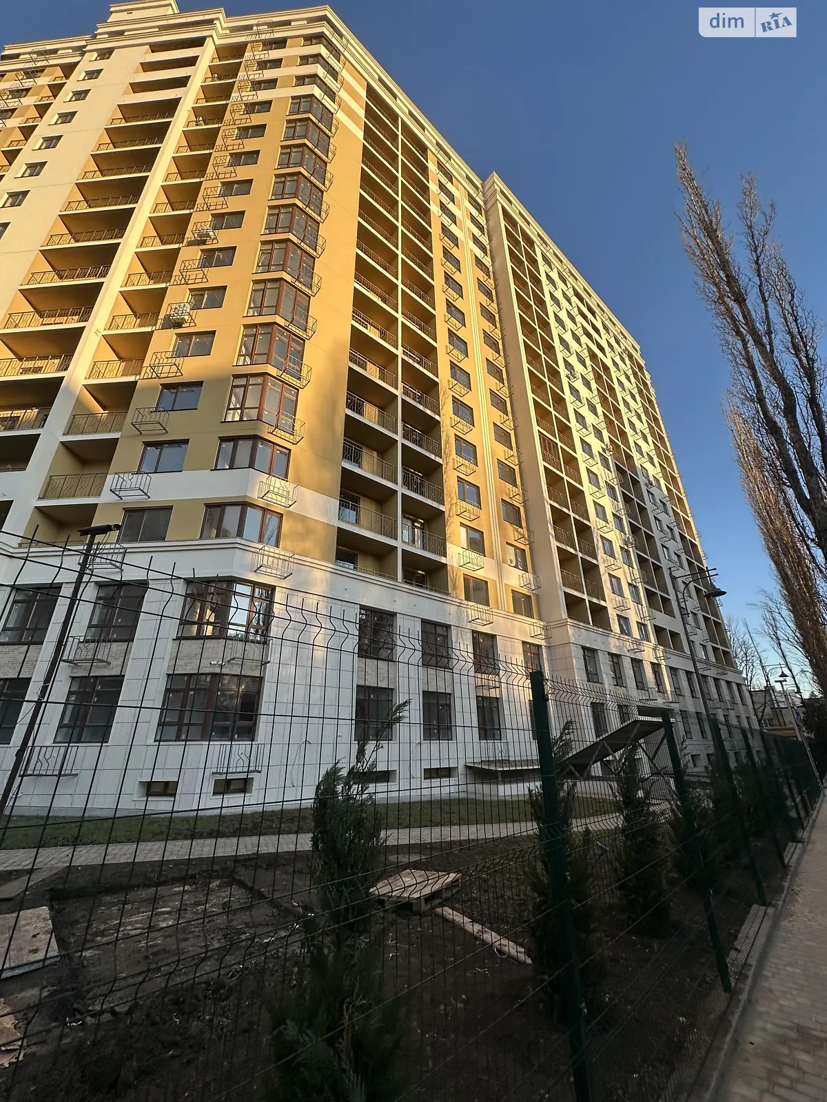 Продается 1-комнатная квартира 33 кв. м в Одессе, просп. Князя Ярослава Мудрого, 17А - фото 1