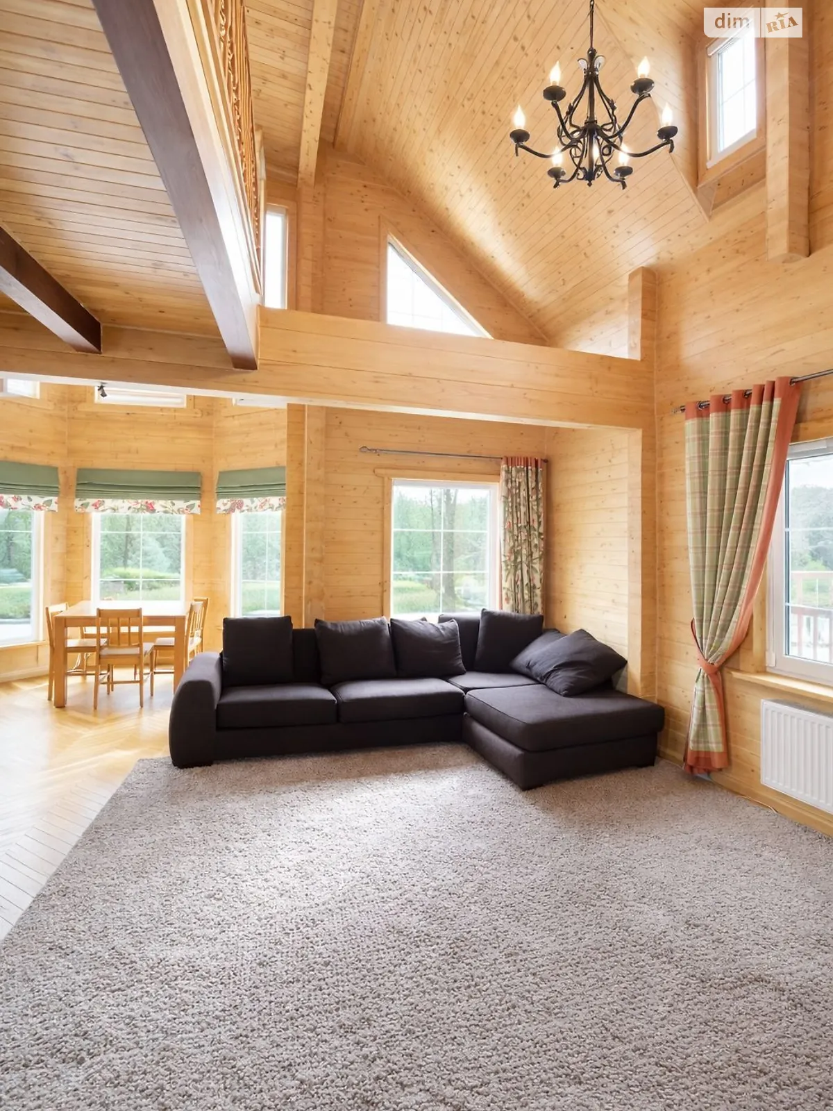 Продается дом на 2 этажа 300 кв. м с баней/сауной, цена: 320000 $ - фото 1